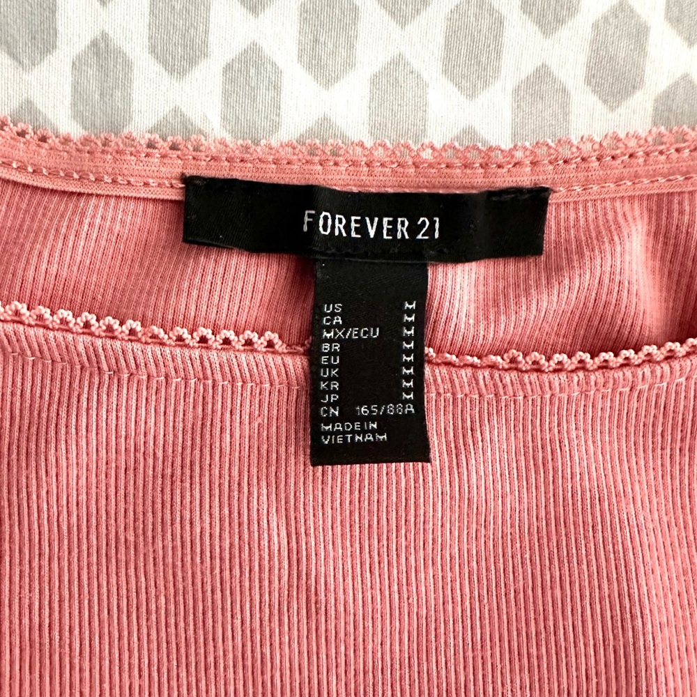 F21 Ribbed Crop Top - Picture 2 of 5